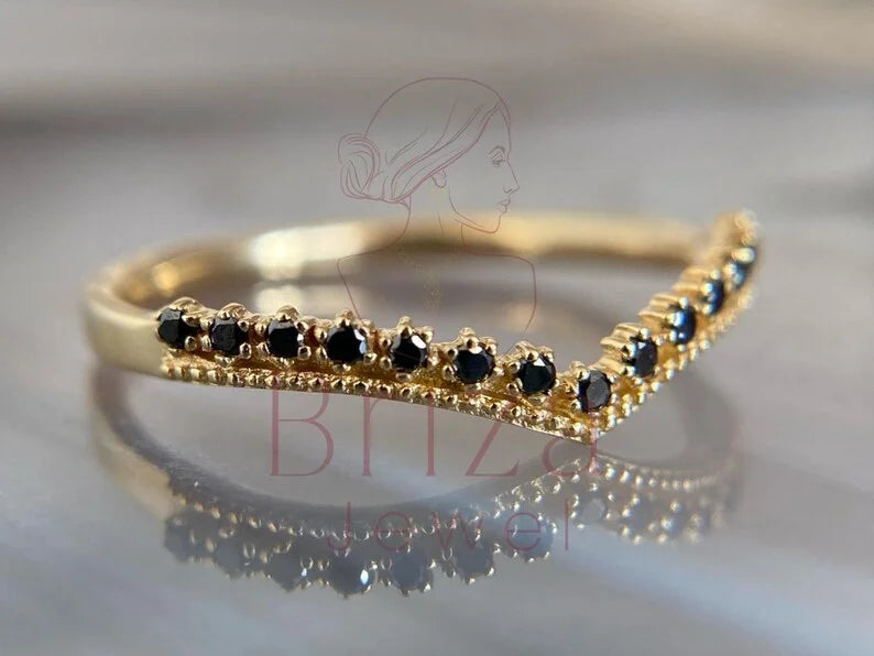 Black moissanite ring - Gold Diamond | Briza Jewel