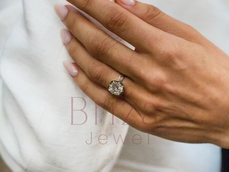 Cushion Cut Wedding Ring - Lab Grown Yellow Gold Diamond Solitaire | Briza Jewel