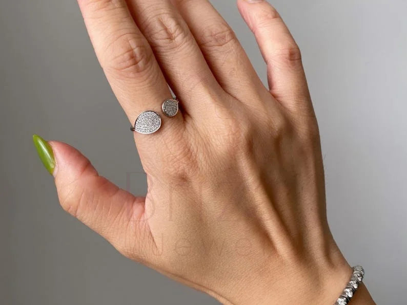 Open Diamond Band - White Gold Ring | Briza Jewel
