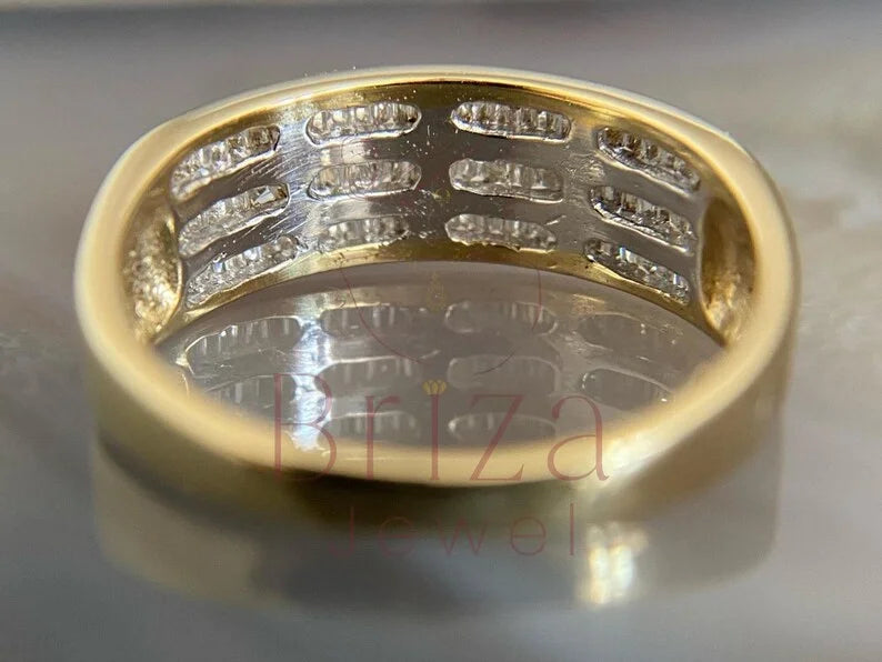 Baguette Engagement Ring - Lab Grown 14K Gold Diamond | Briza Jewel