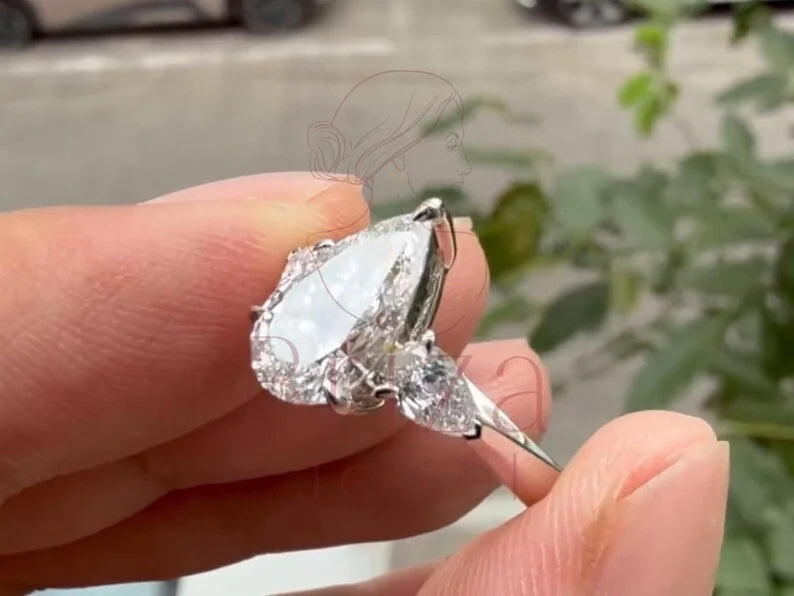 Lab Grown Diamond Engagement Ring - Pear Three Stone | Briza Jewel