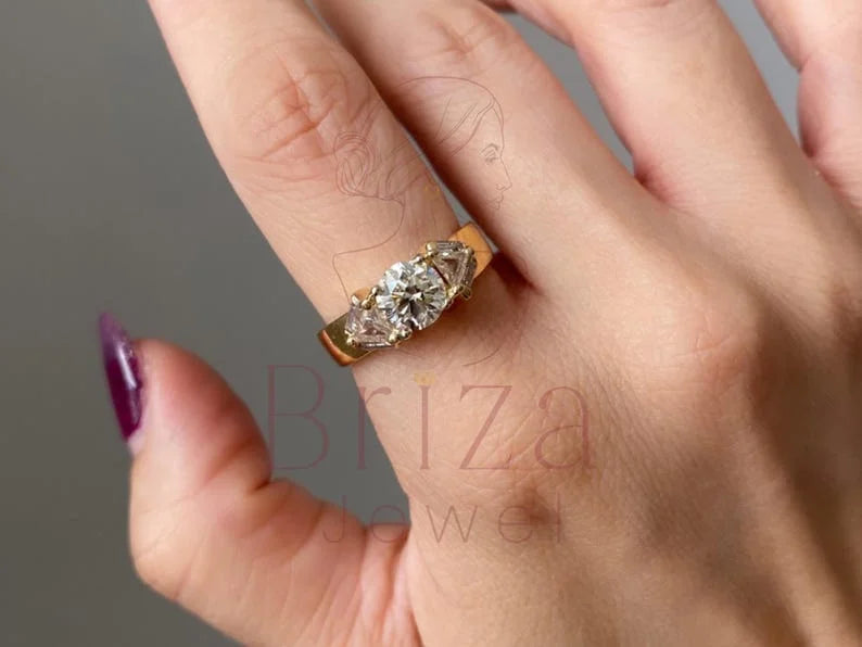 Three Stone Engagement Ring - Lab Grown Diamonds | Briza Jewel