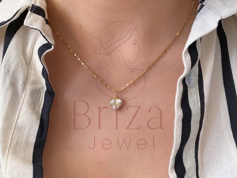 Gold Diamond Heart Pendant - Lab Grown Minimalist | Briza Jewel