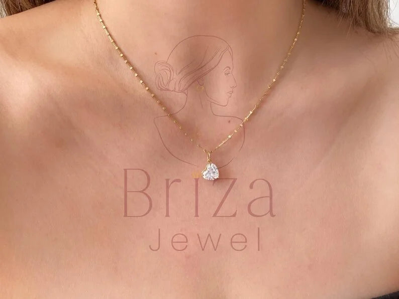 Gold Diamond Heart Pendant - Lab Grown Minimalist | Briza Jewel