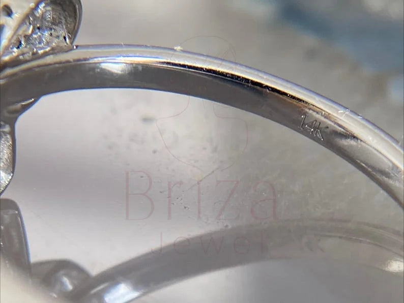 Diamond Bow Ring - 18K White Gold | Briza Jewel