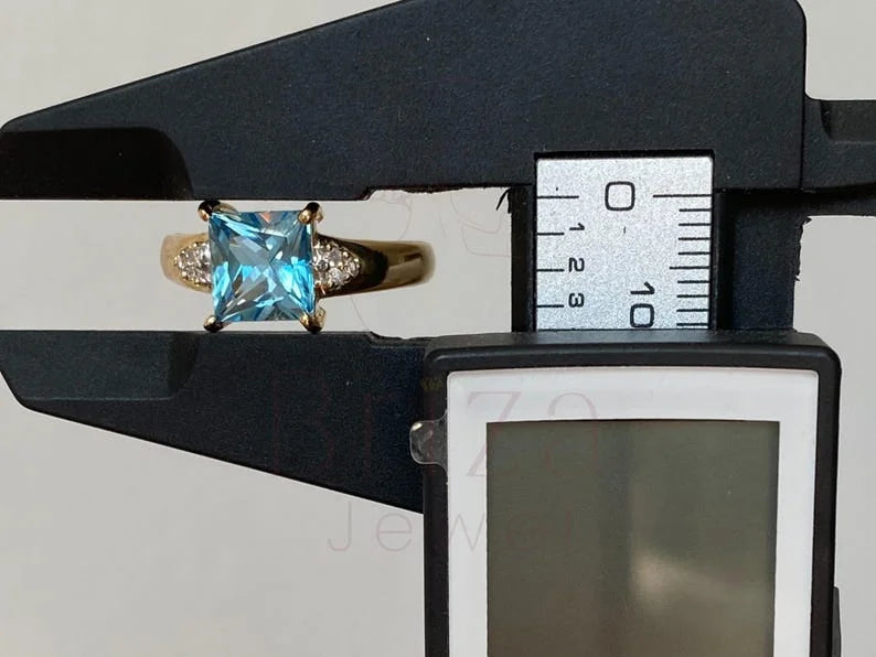 Princess Cut Blue Diamond Ring - Gold Diamonds | Briza Jewel