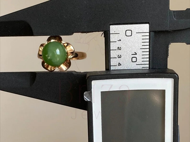 Green Jade Flower Ring - Vintage Style Ring | Briza Jewel