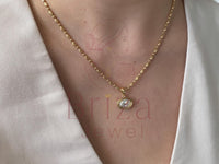 Oval diamond sparkle and brilliance in pendant design
