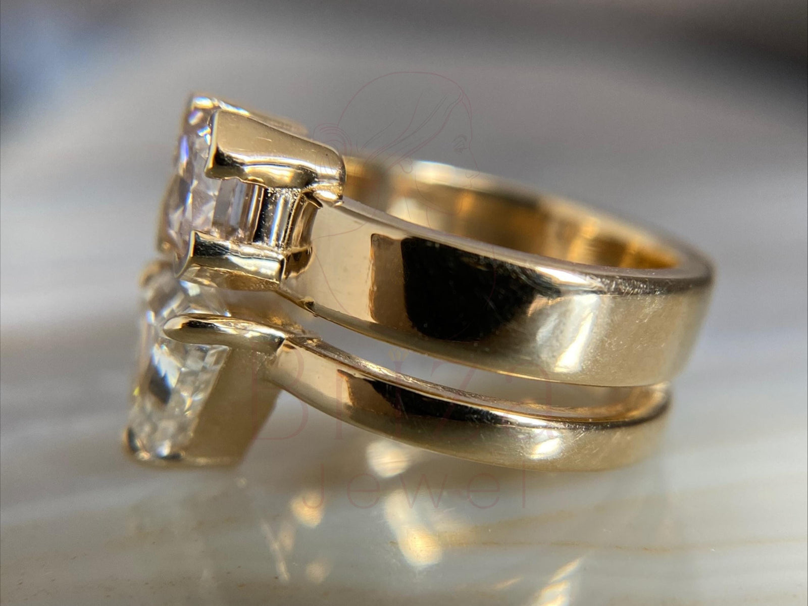 diamond ring with toi et moi design by Briza Jewel
