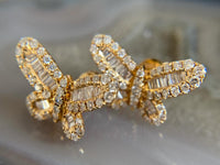 Diamond brilliance and fire showcased in this ring