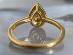 Pear diamond sparkle and brilliance in ring design