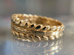 Gold ring with vintage design by Briza Jewel