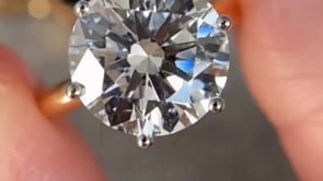 Round Diamond Solitaire Engagement Ring - Gold | Briza Jewel
