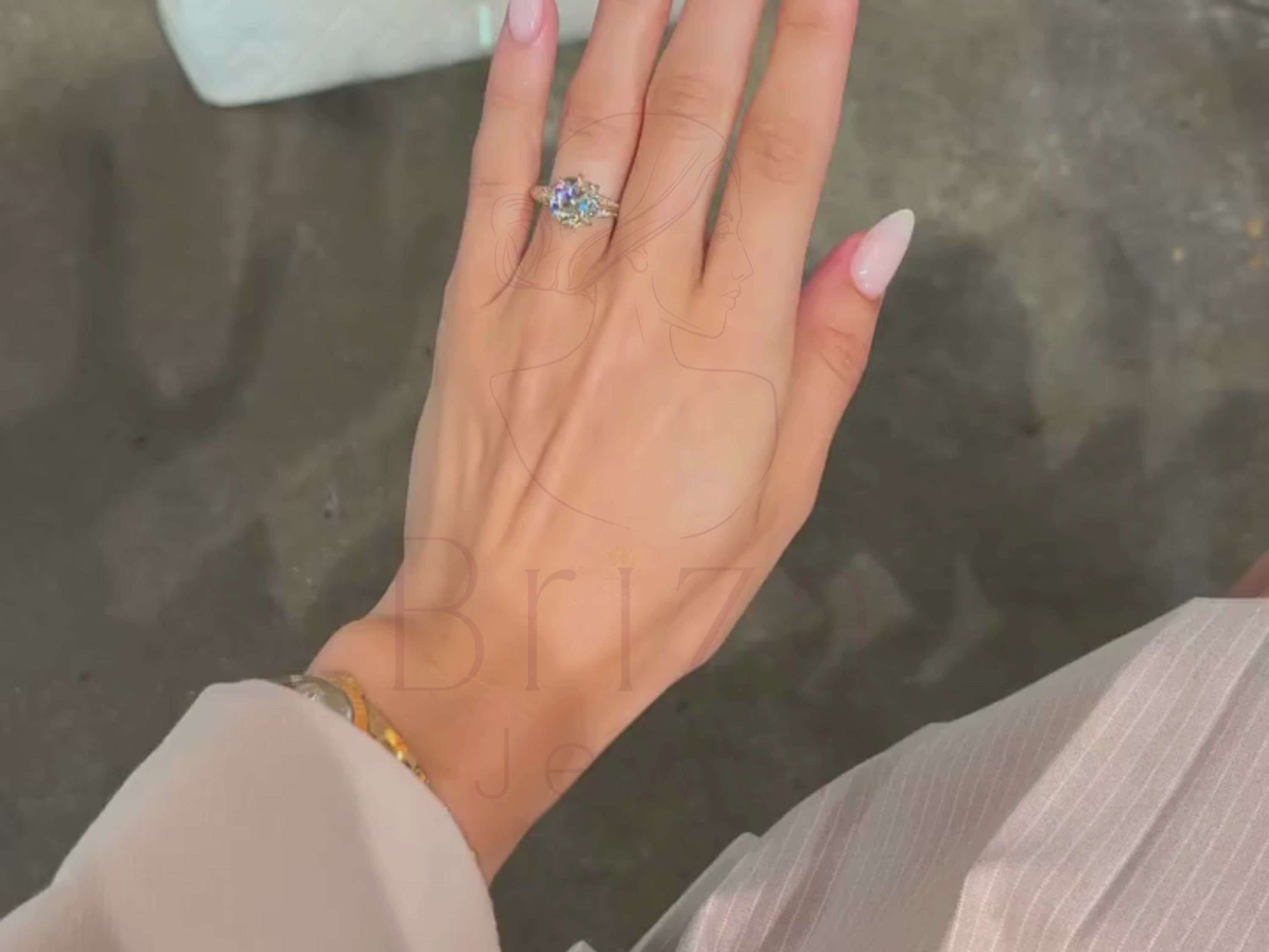 Round Cut Diamond Wedding Ring with Vintage Side Stones