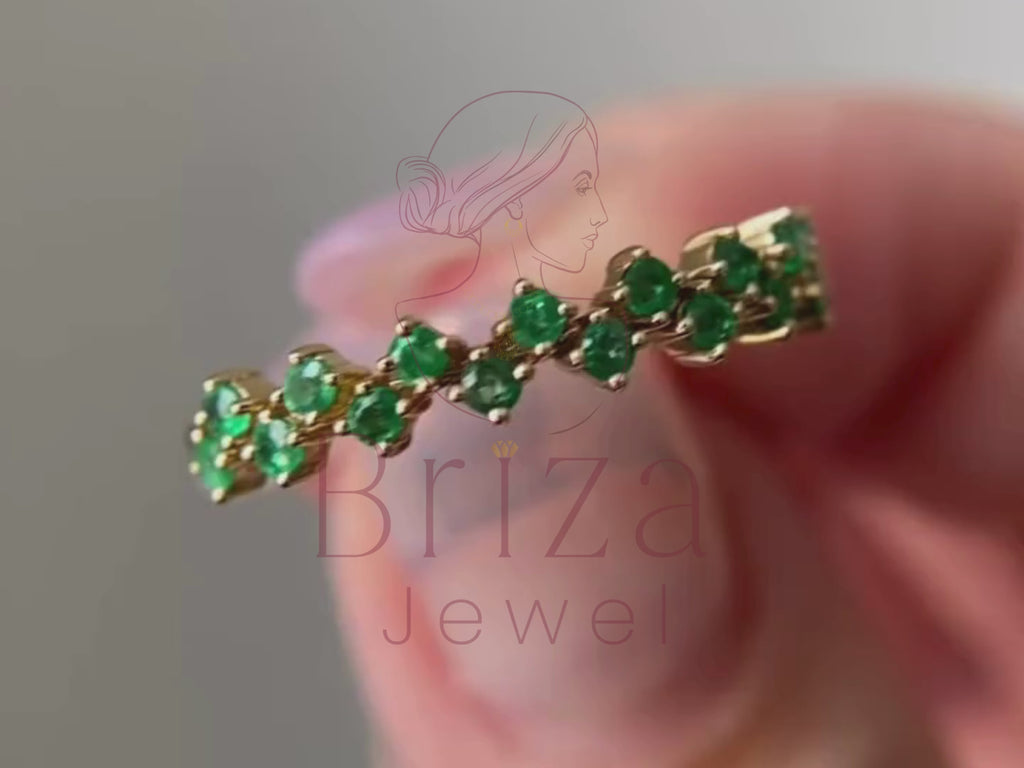 Emerald Cluster Ring | Gold May Birthstone Dainty Stacking Band