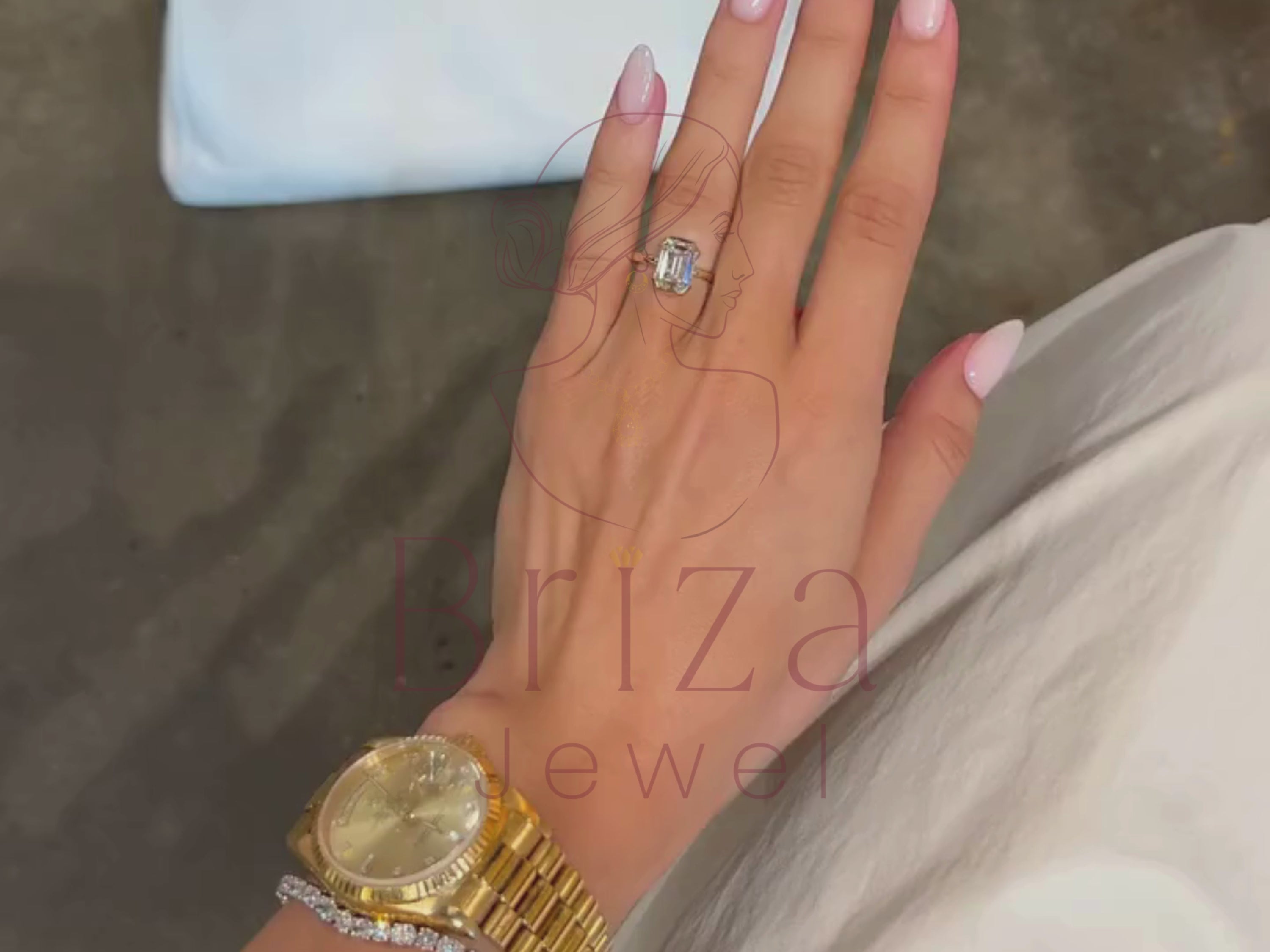 Emerald Cut Engagement Diamond Ring | Gold Solitaire