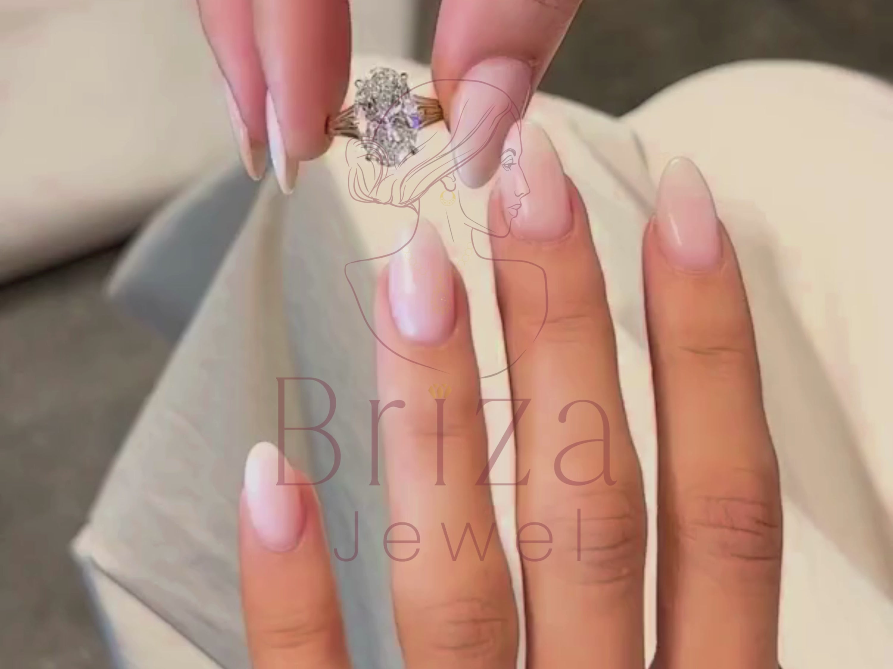 Oval Solitaire Engagement Ring | 14K Yellow Gold Diamond Ring